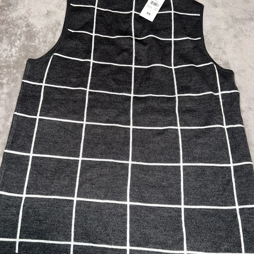 Knit Top - Picture 4 of 5